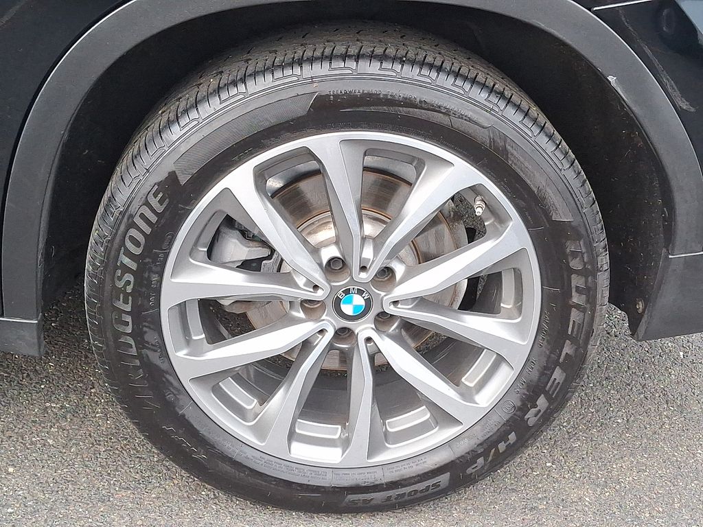 Thumbnail: 2019 BMW X3 - 6