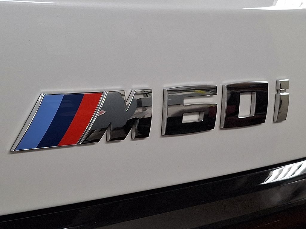 Thumbnail: 2025 BMW X7 - 29