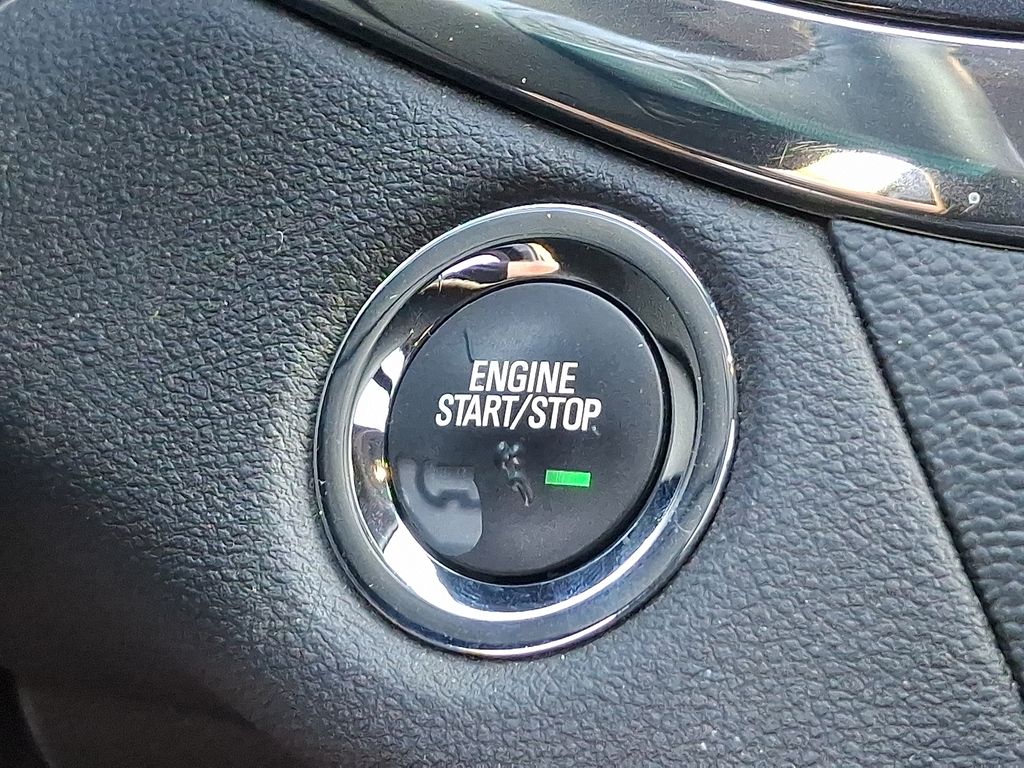 Thumbnail: 2014 Chevrolet Impala - 20