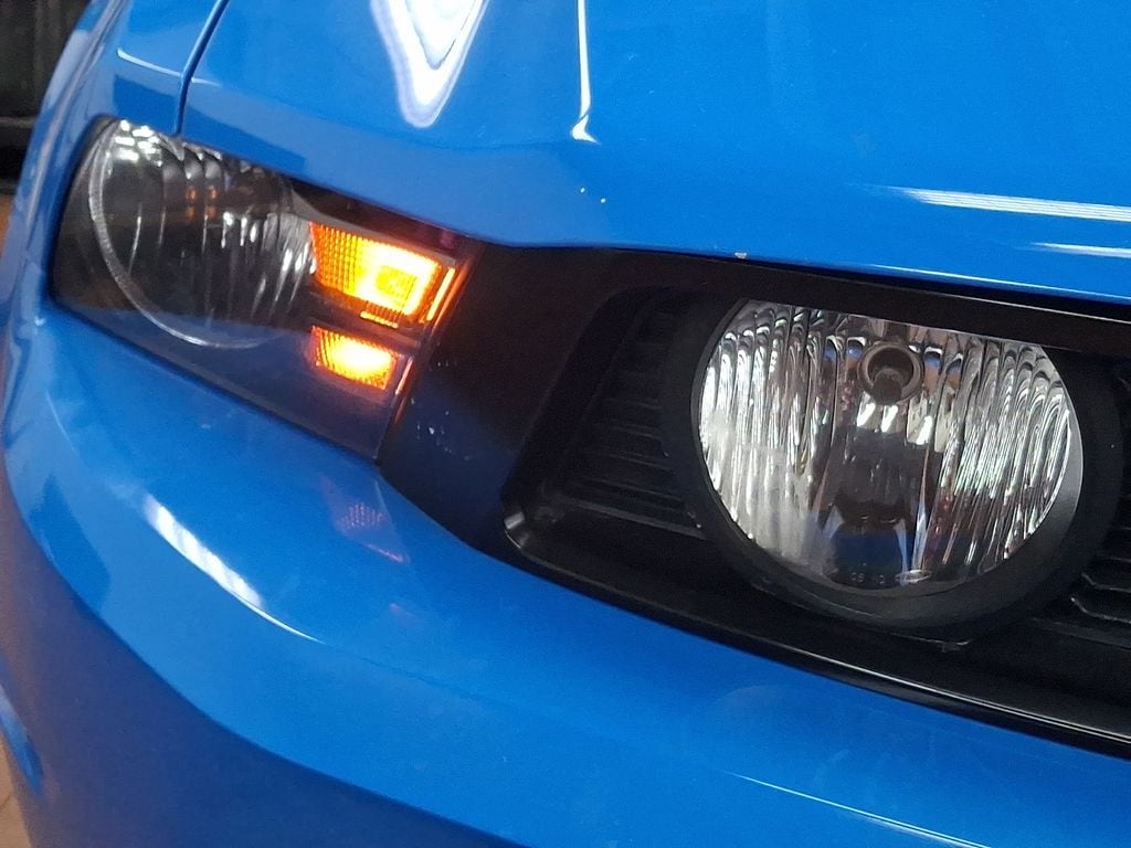 Thumbnail: 2010 Ford Mustang - 8