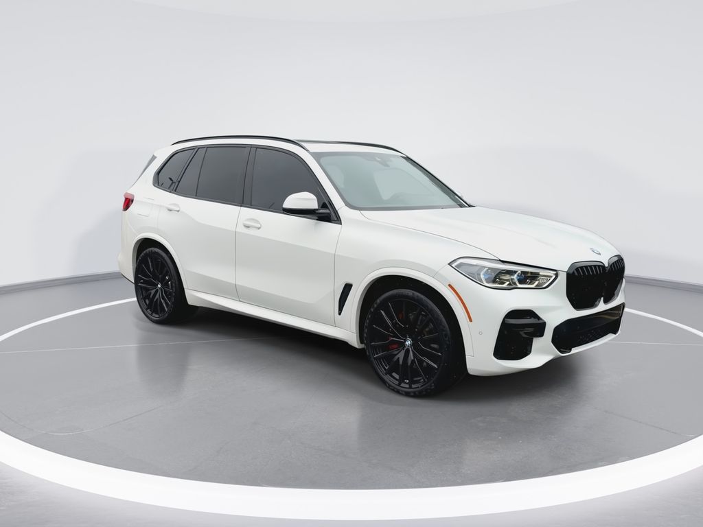 Thumbnail: 2022 BMW X5 - 2