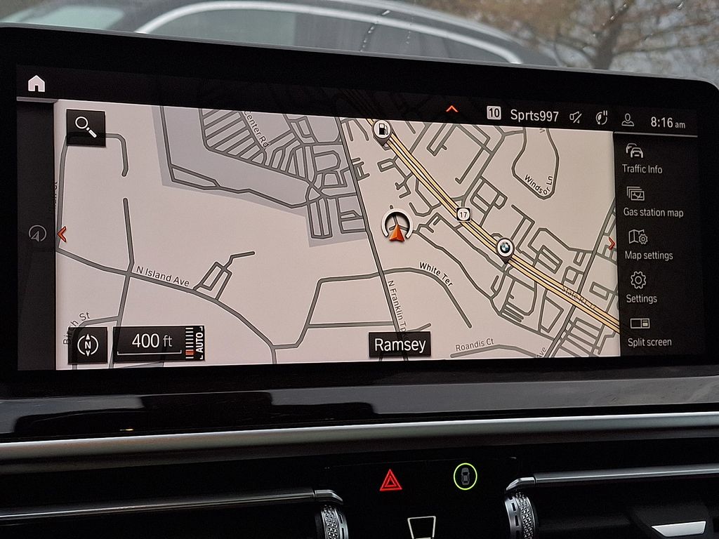 Thumbnail: 2025 BMW X4 - 15