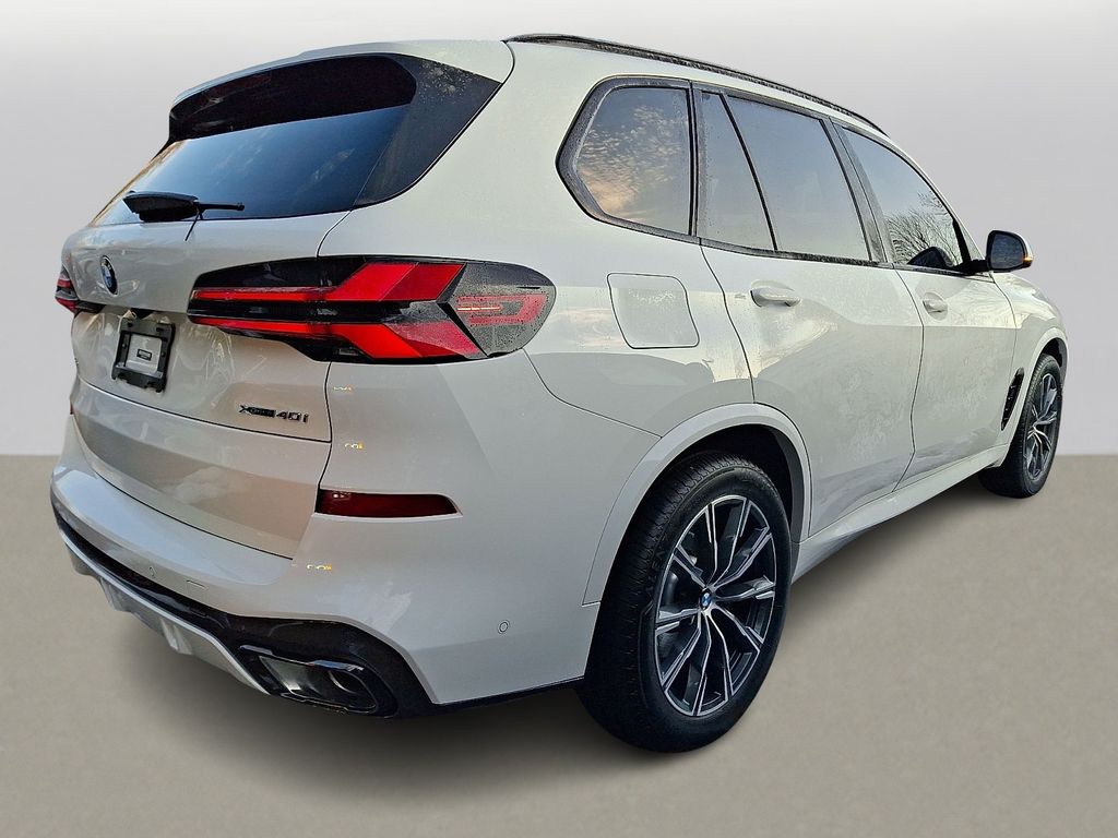 Thumbnail: 2024 BMW X5 - 4