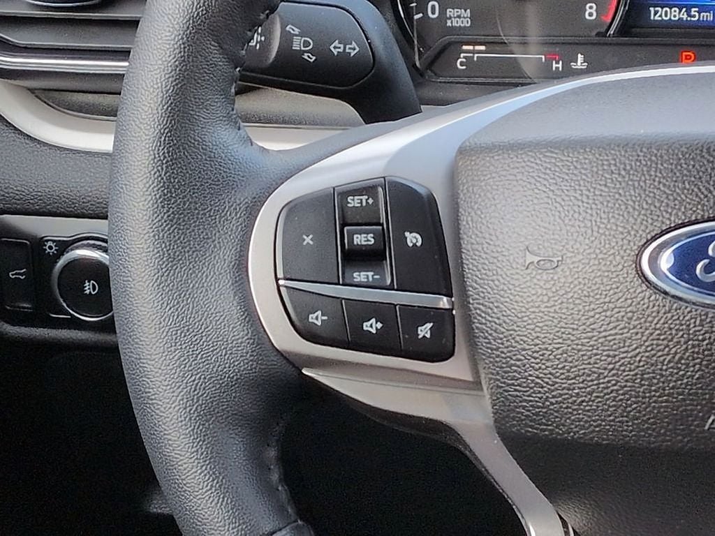 Thumbnail: 2023 Ford Explorer - 24