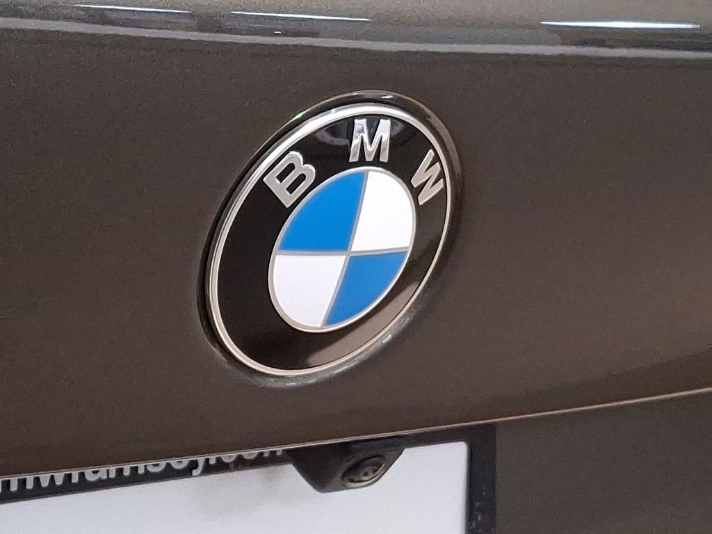 Thumbnail: 2026 BMW X5 - 8