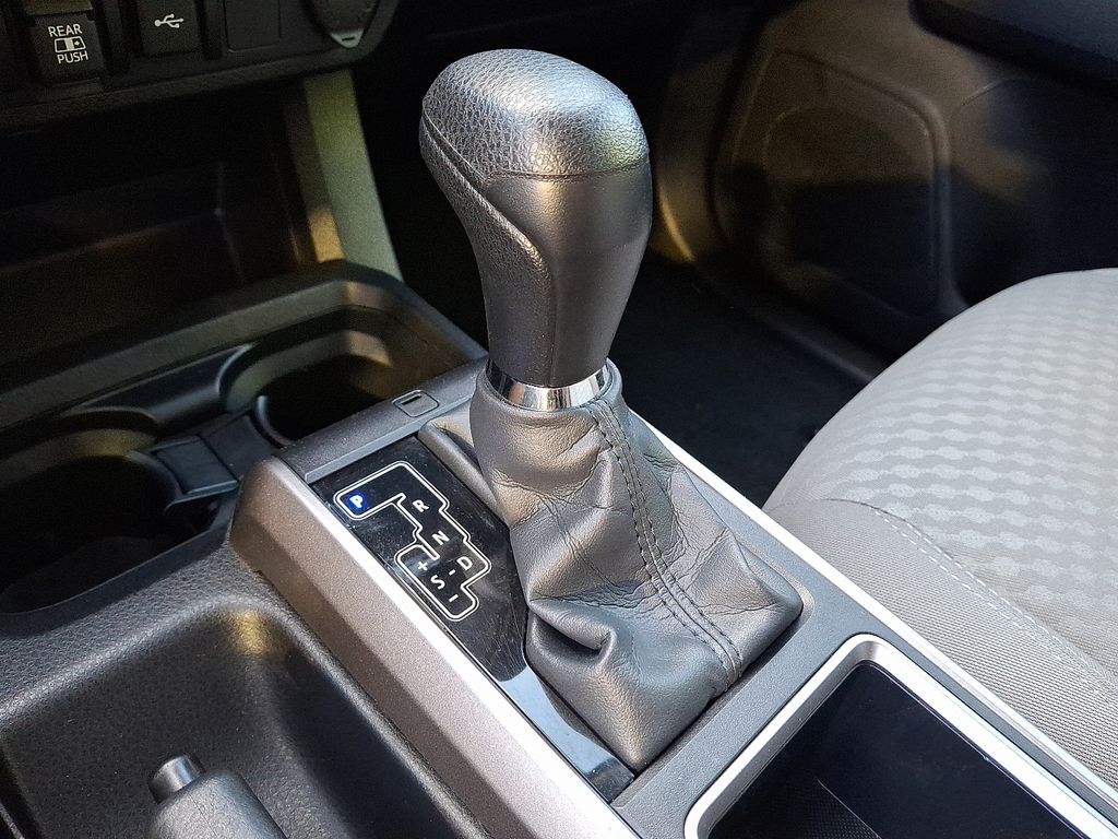 2022 Toyota Tacoma  13