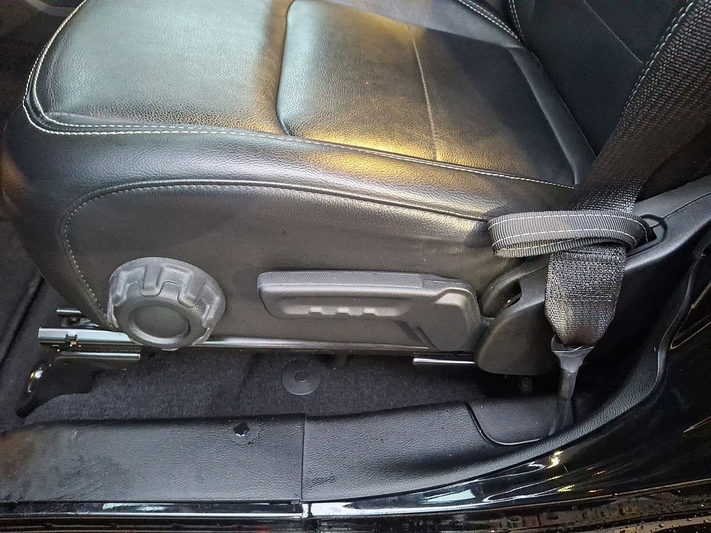 Thumbnail: 2023 Jeep Wrangler - 11