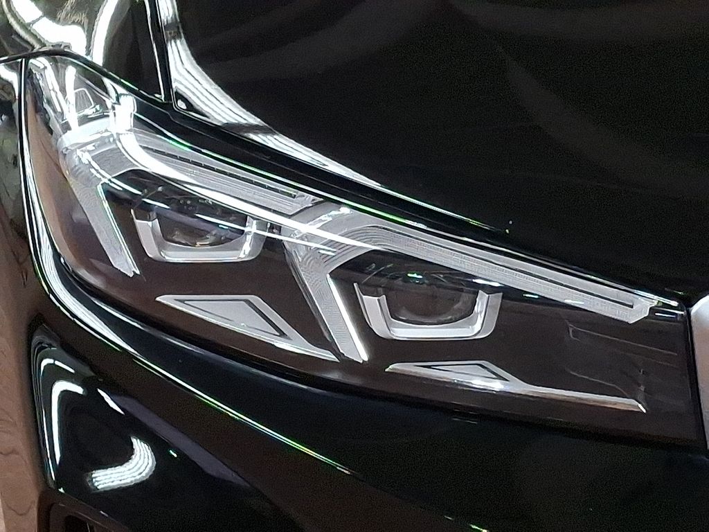 Thumbnail: 2023 BMW 3 Series - 7