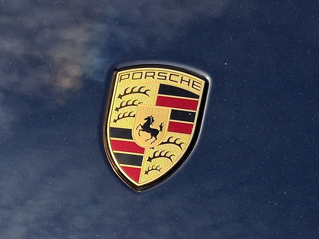 Thumbnail: 2022 Porsche Panamera - 29