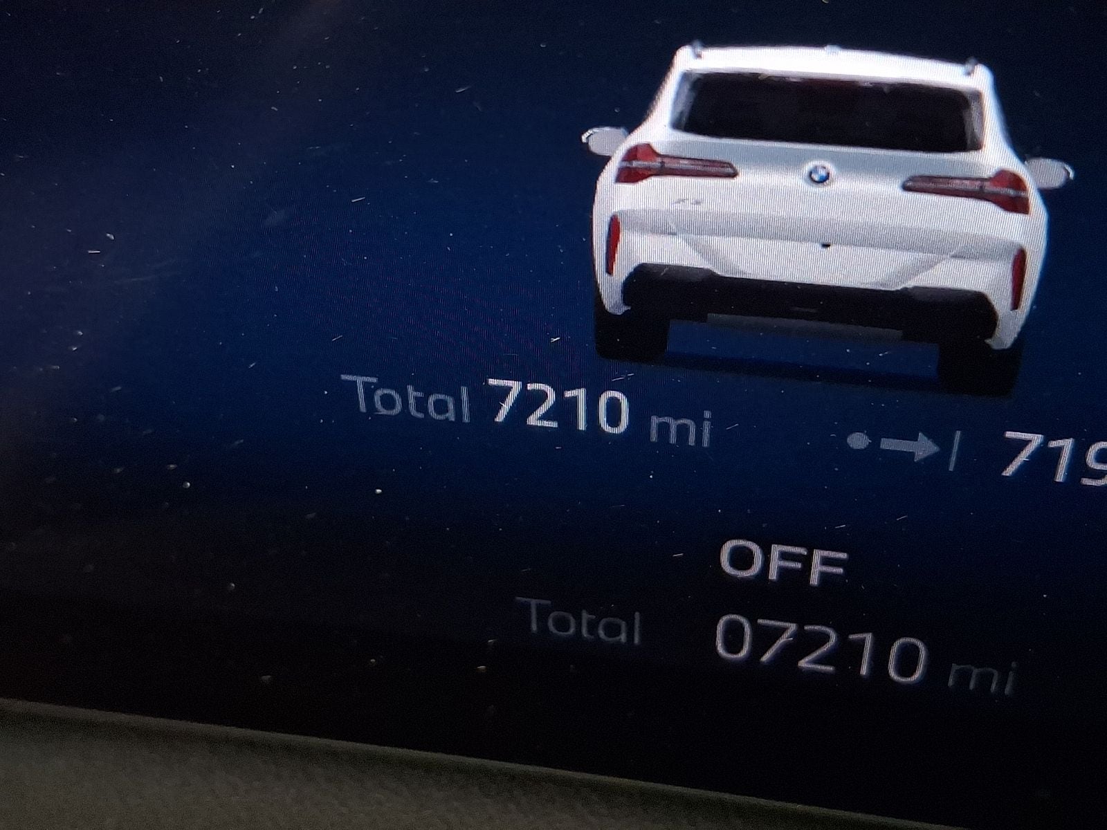 Thumbnail: 2025 BMW X3 - 16