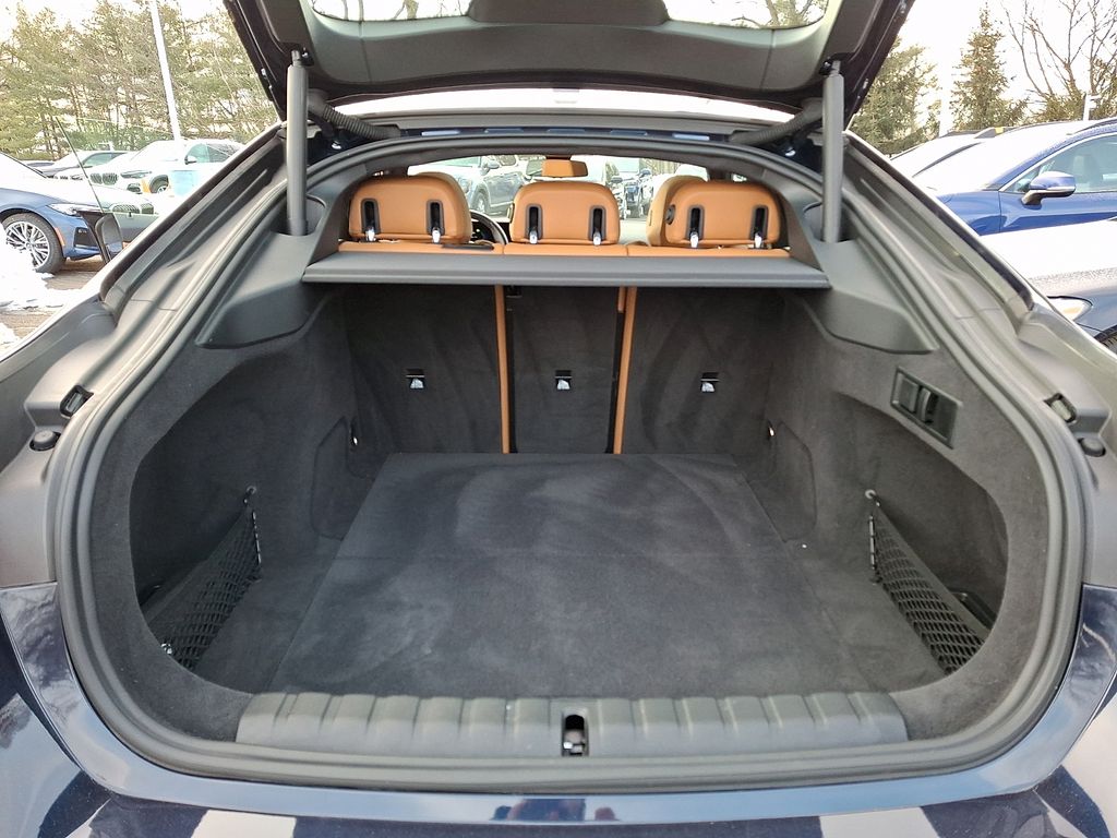 Thumbnail: 2023 BMW i4 - 26