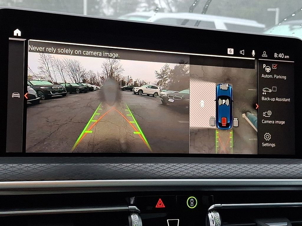 Thumbnail: 2025 BMW X4 - 16