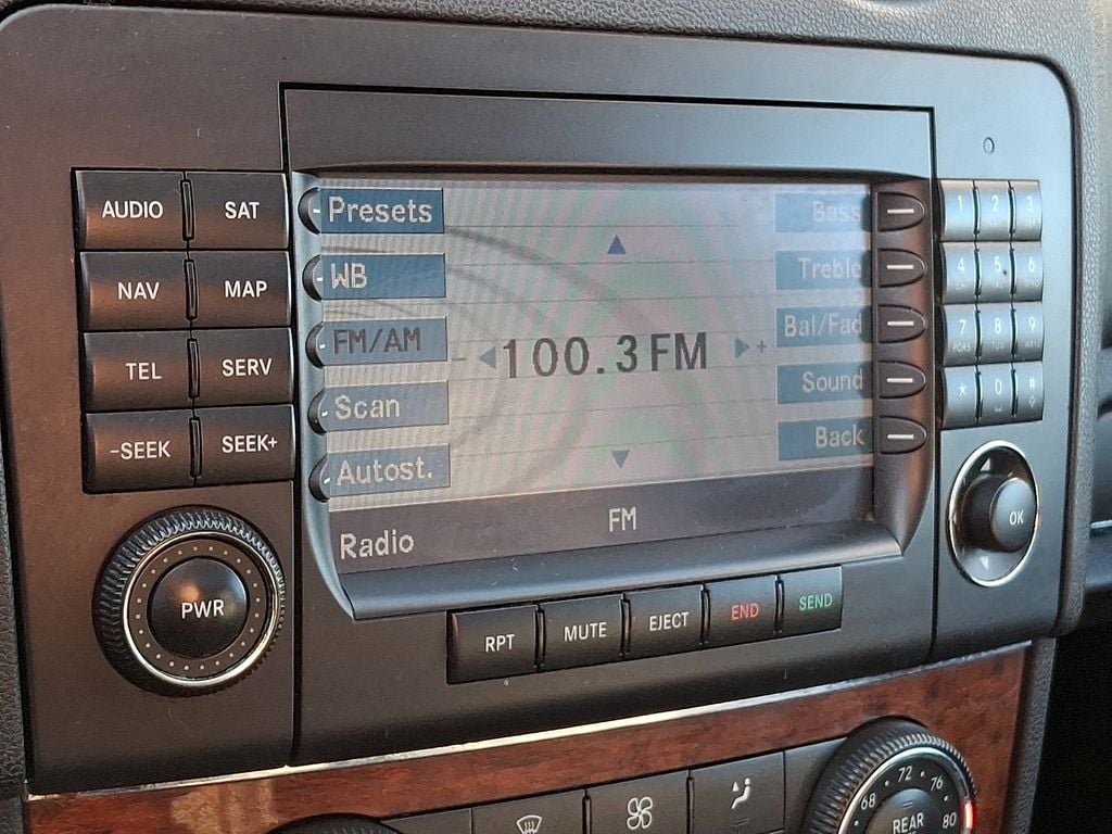 Thumbnail: 2006 Mercedes-Benz M-Class - 14