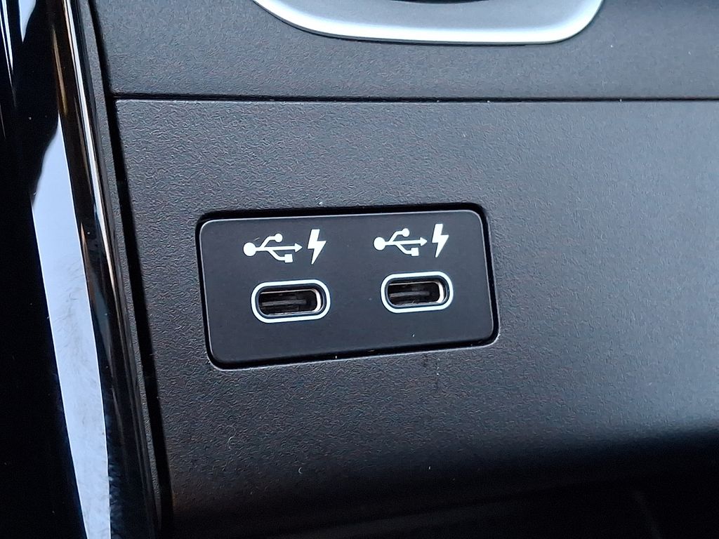 Thumbnail: 2023 BMW X1 - 21