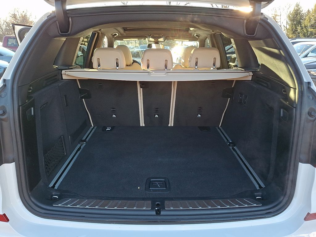 Thumbnail: 2021 BMW X3 - 24