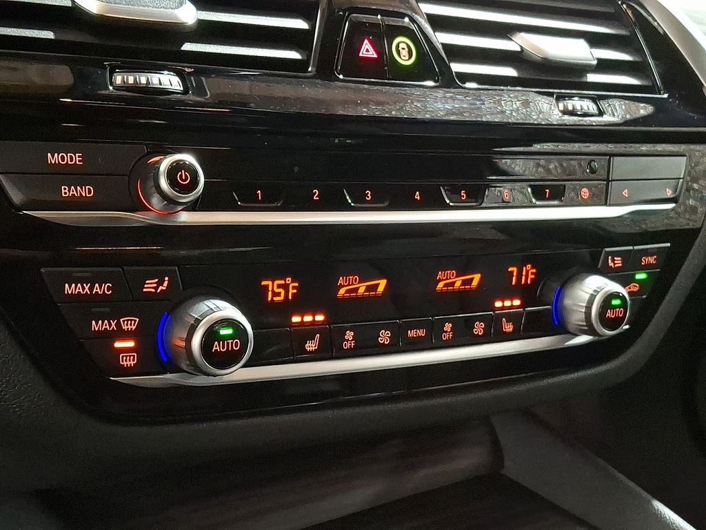 Thumbnail: 2022 BMW 5 Series - 9