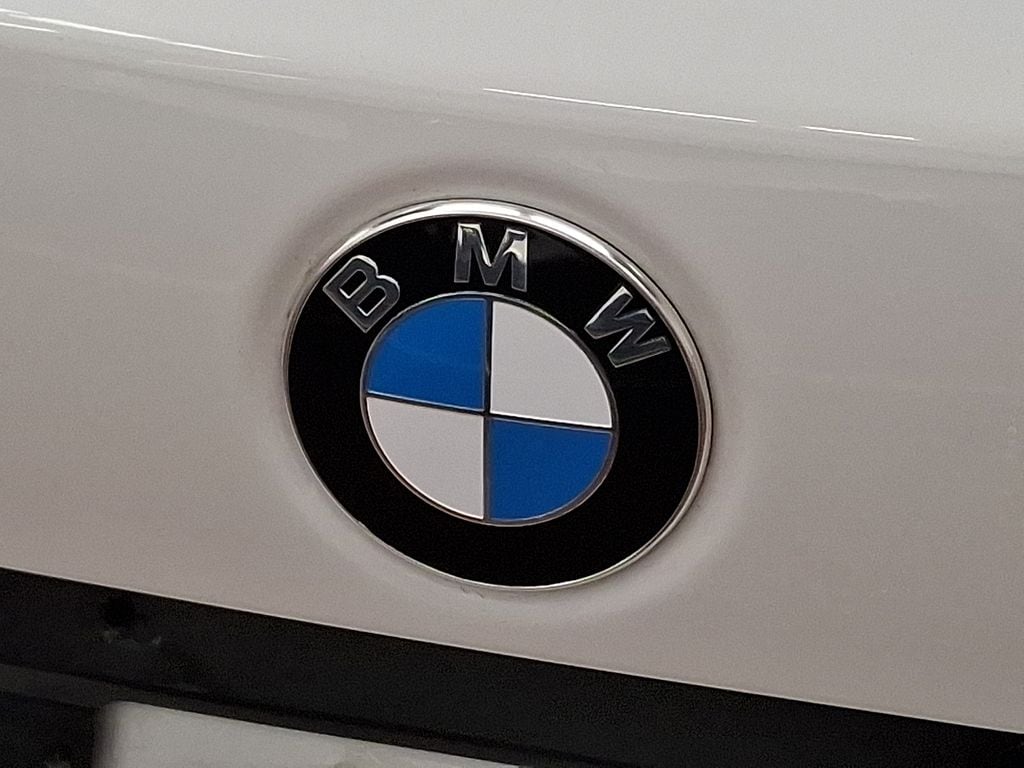 Thumbnail: 2017 BMW M2 - 29