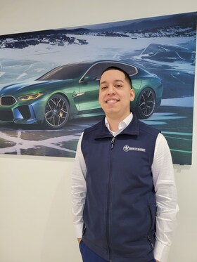 Staff member Rene Valerio from ID_8d7881edac33