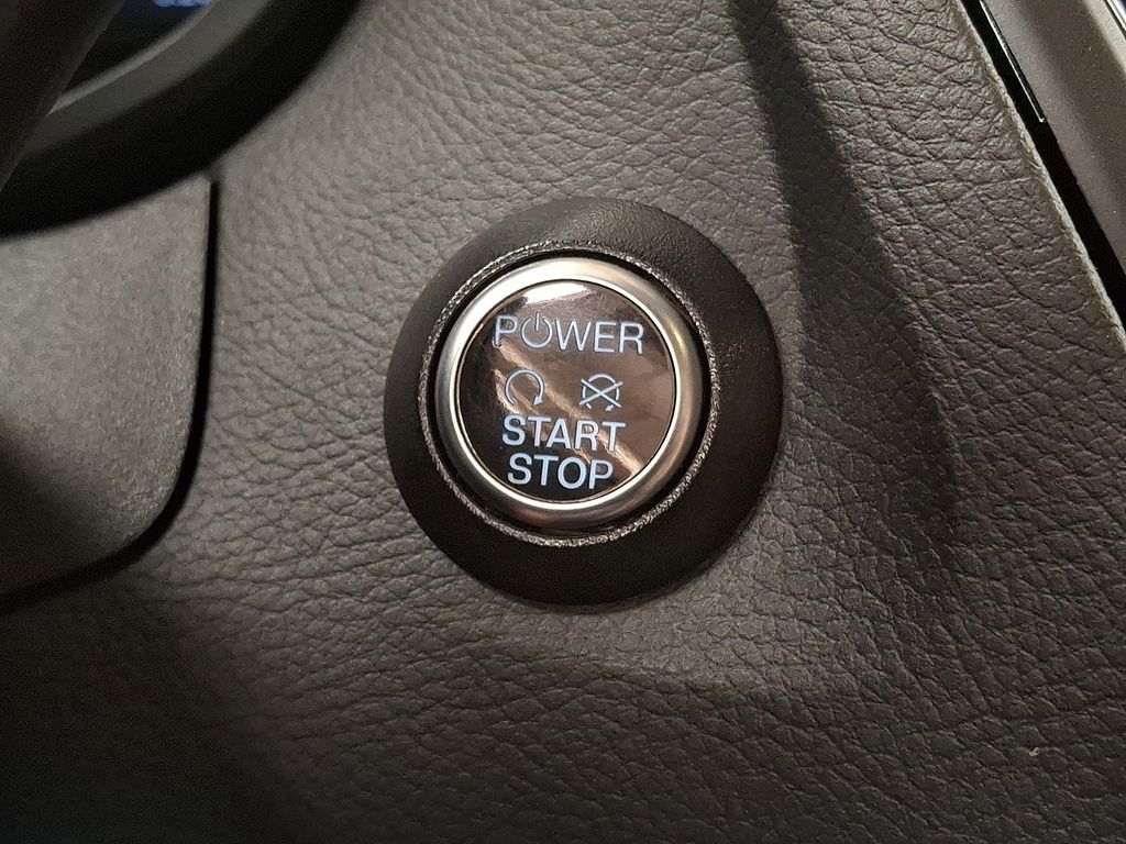 2016 Ford Focus Electric - Photo 21