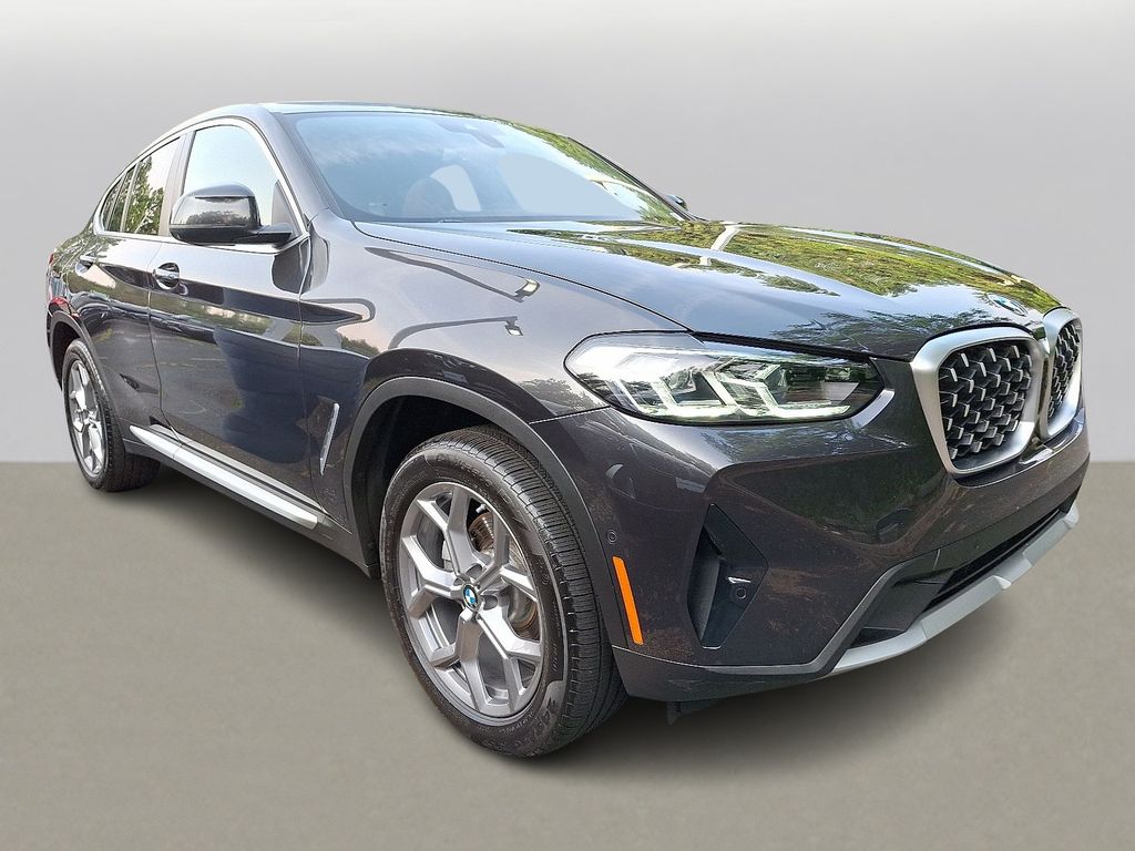2025 BMW X4 xDrive30i 3