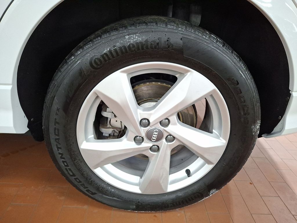 Thumbnail: 2019 Audi Q3 - 8