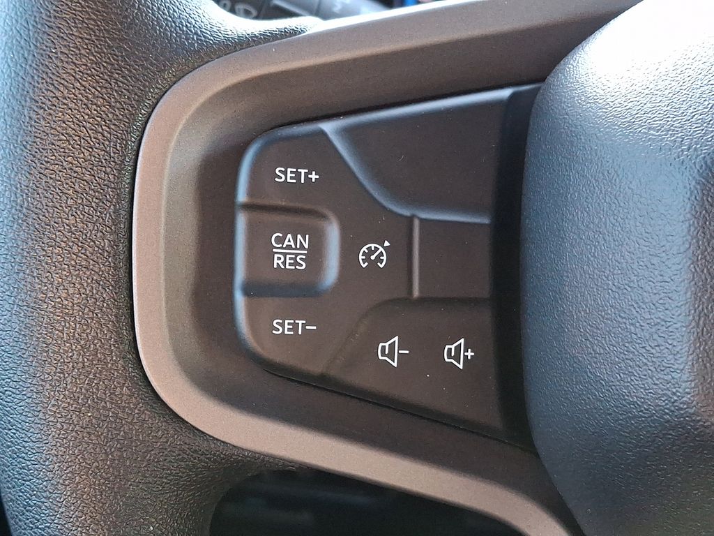 Thumbnail: 2021 Ford Bronco - 17