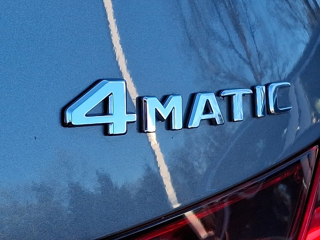 Thumbnail: 2022 Mercedes-Benz C-Class - 27