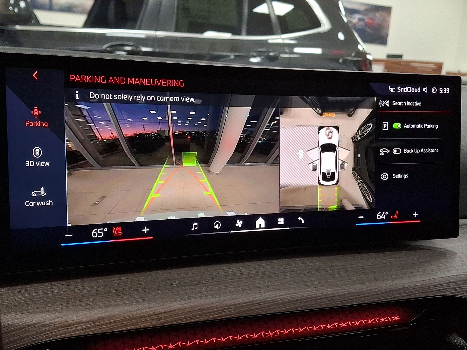 Thumbnail: 2025 BMW i4 - 14