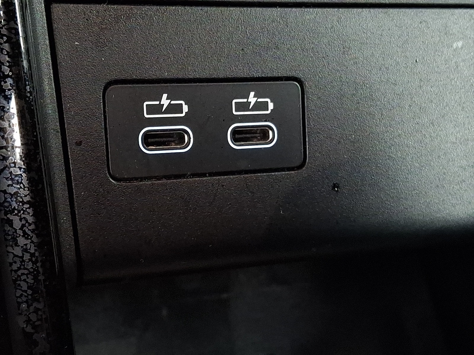 Thumbnail: 2025 BMW X1 - 20