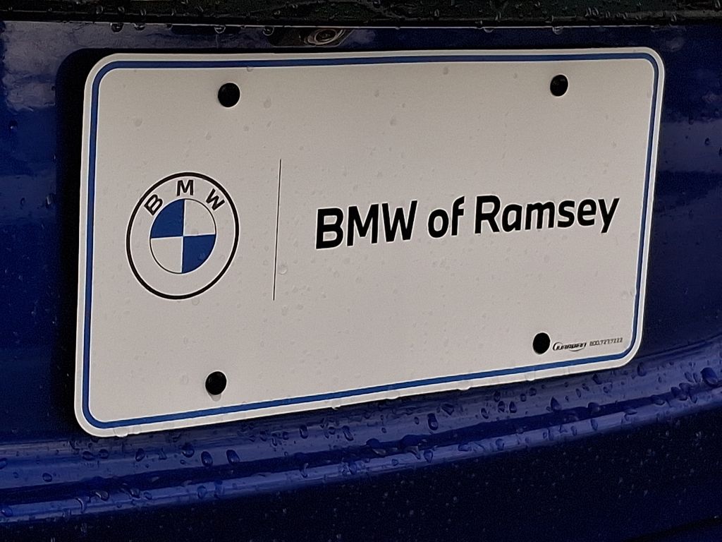 Thumbnail: 2021 MINI Cooper Hardtop - 30