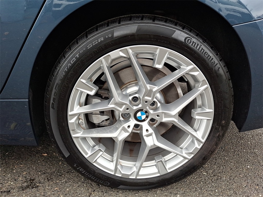 Thumbnail: 2025 BMW 3 Series - 7