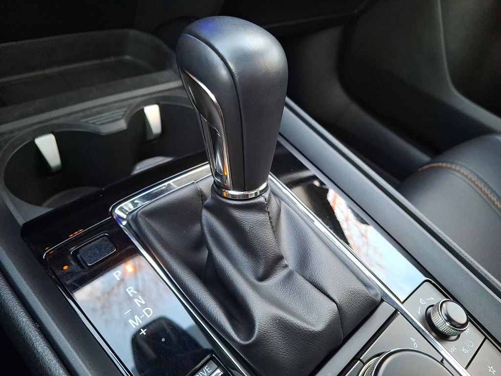 Thumbnail: 2023 Mazda CX-50 - 10