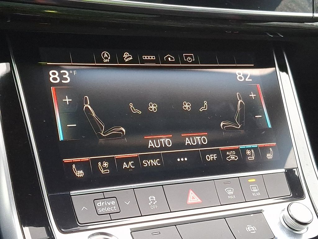 Thumbnail: 2021 Audi Q7 - 14