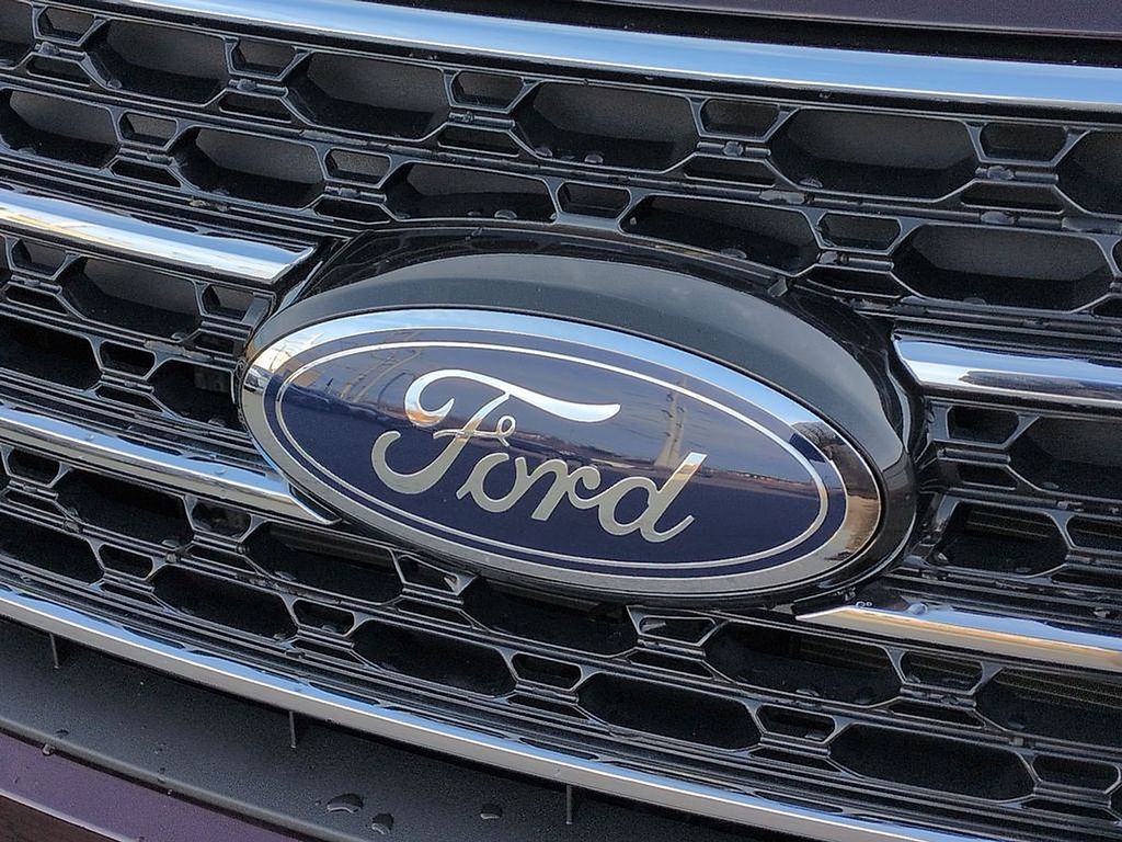 Thumbnail: 2023 Ford Explorer - 12