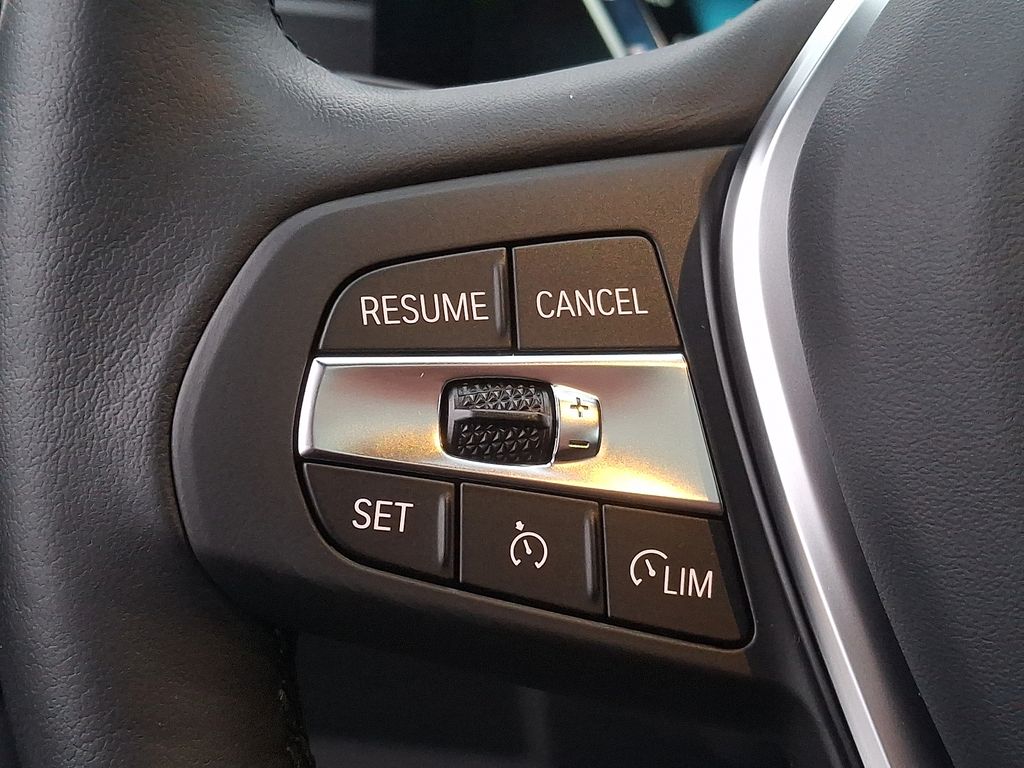 Thumbnail: 2024 BMW i4 - 16