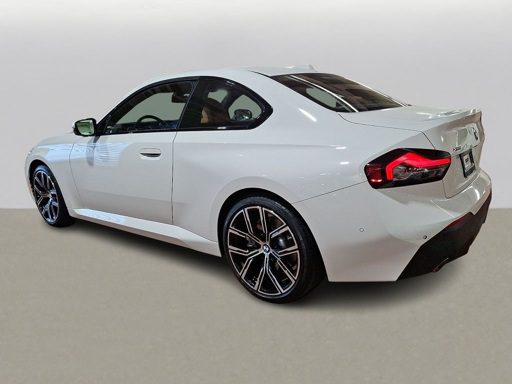 Thumbnail: 2024 BMW 2 Series - 5