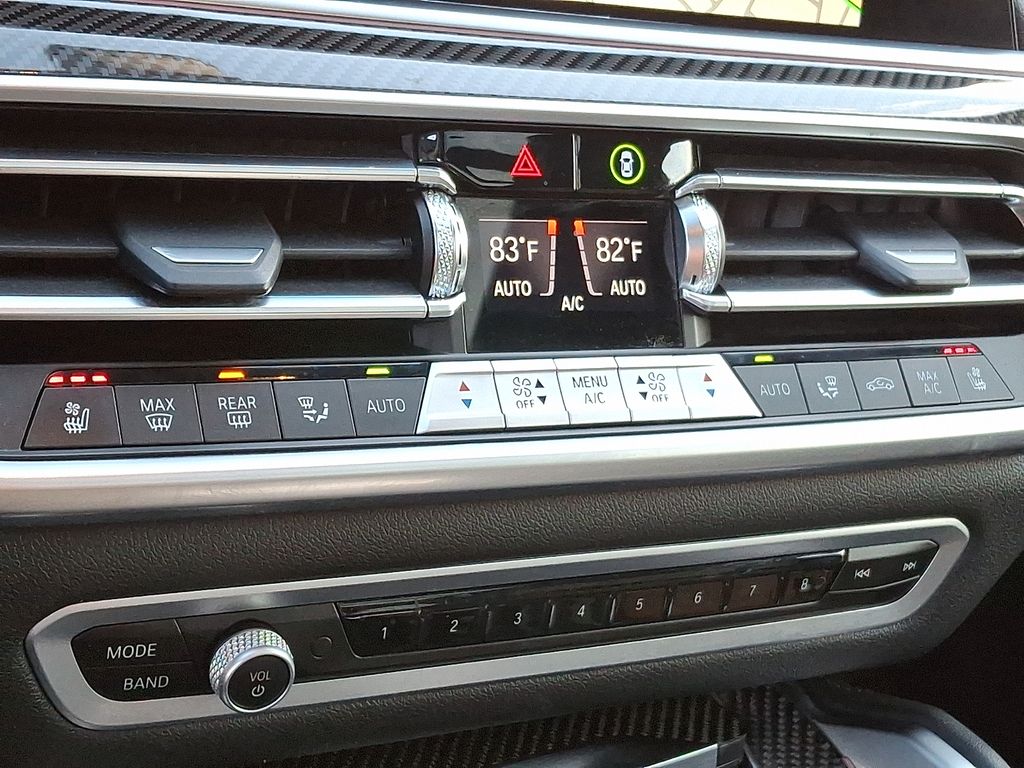 Thumbnail: 2023 BMW X6 - 13