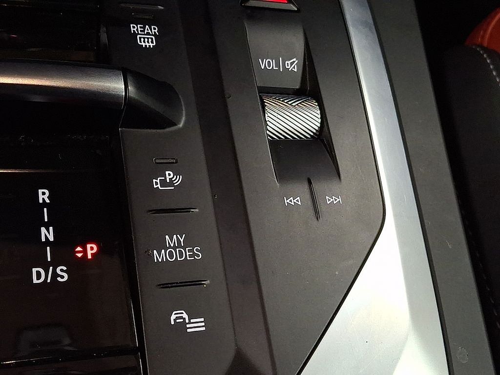 Thumbnail: 2025 BMW 2 Series - 20