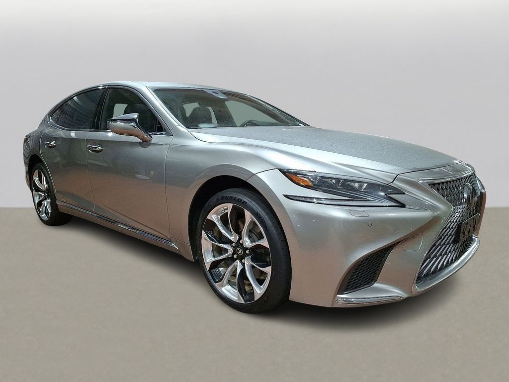 2018 Lexus LS 500h photo 3