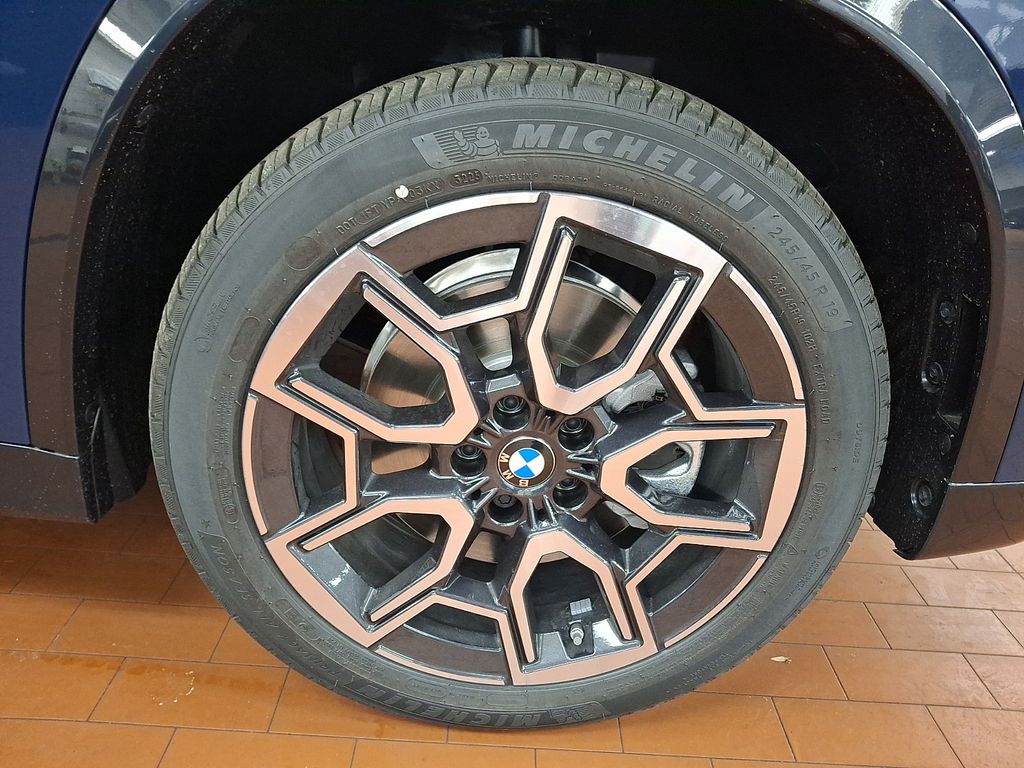 Thumbnail: 2026 BMW X1 - 4