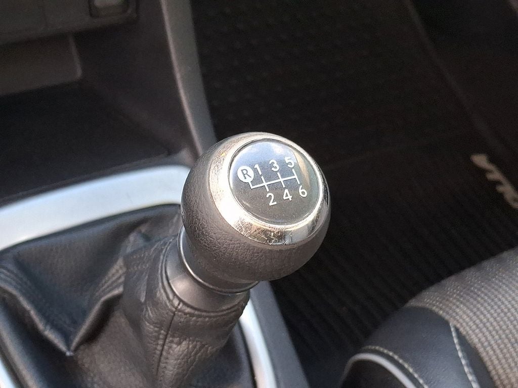 Thumbnail: 2016 Toyota Corolla - 14