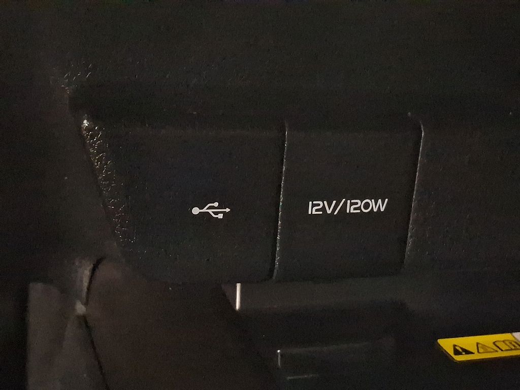 Thumbnail: 2024 Toyota Camry - 17