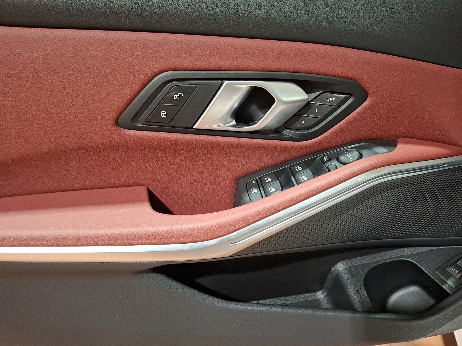 Thumbnail: 2025 BMW 3 Series - 9