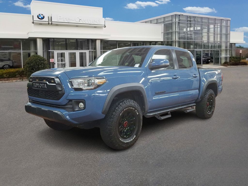 Thumbnail: 2019 Toyota Tacoma - 1