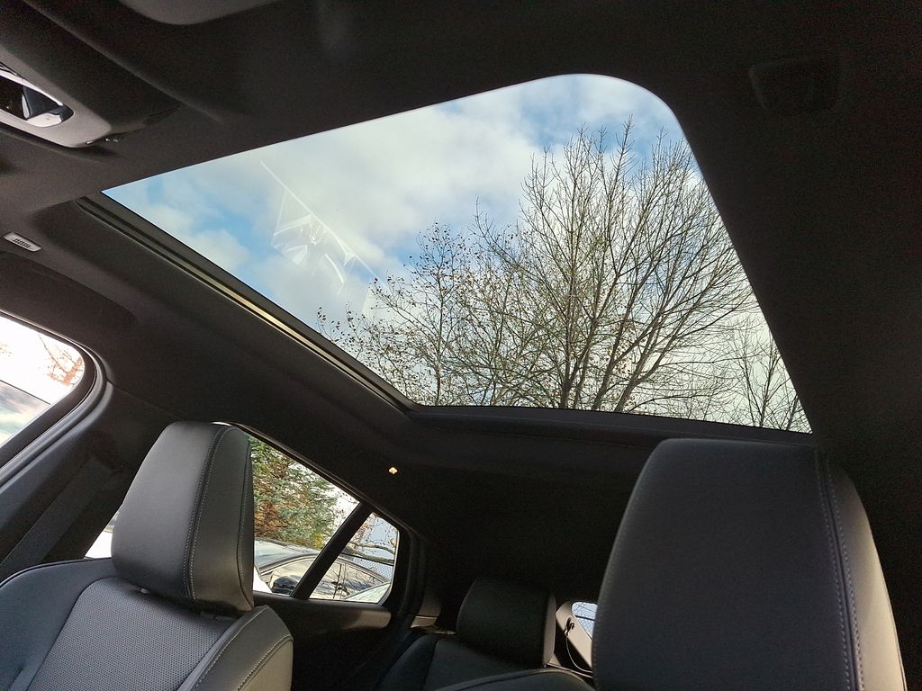 Thumbnail: 2024 BMW X2 - 12