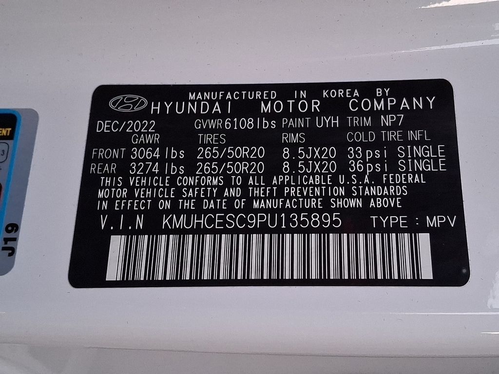 Thumbnail: 2023 Genesis GV80 - 25