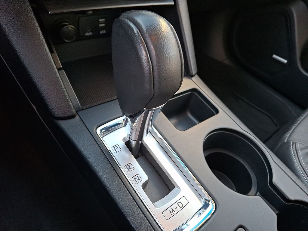 Thumbnail: 2015 Subaru Legacy - 12