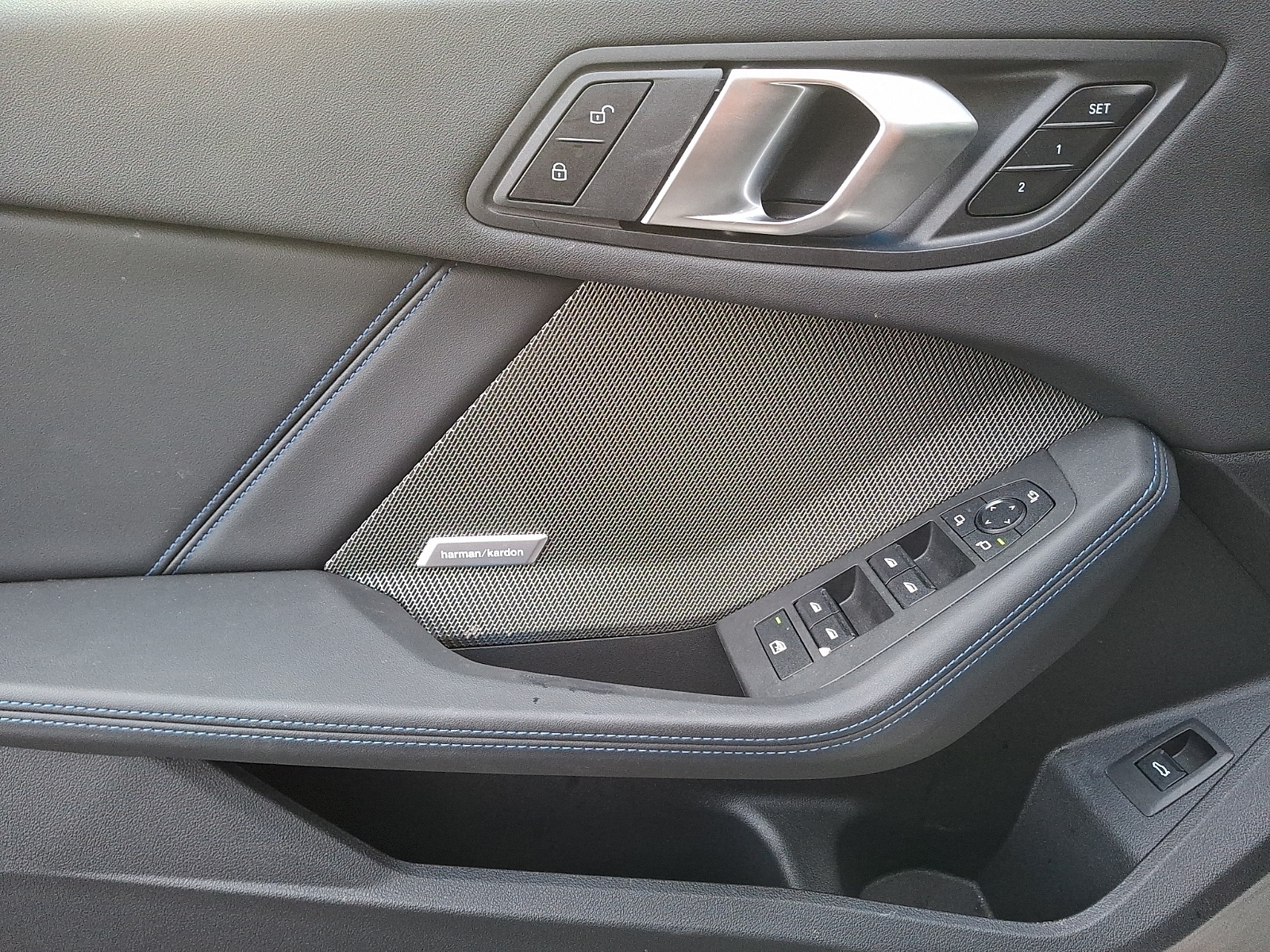 Thumbnail: 2025 BMW 2 Series - 7