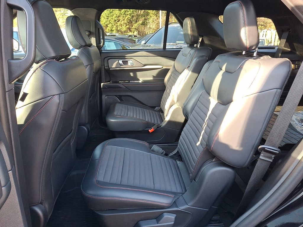 Thumbnail: 2025 Ford Explorer - 7