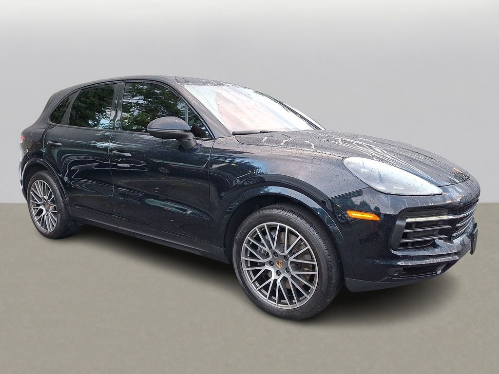 Thumbnail: 2022 Porsche Cayenne - 3